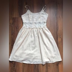 Just Me White/Beige floral Lace Sleeveless Mini Dress with spaghetti straps